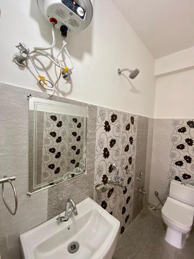 Hotel Mansarovar Inn Munsyari Esterno foto