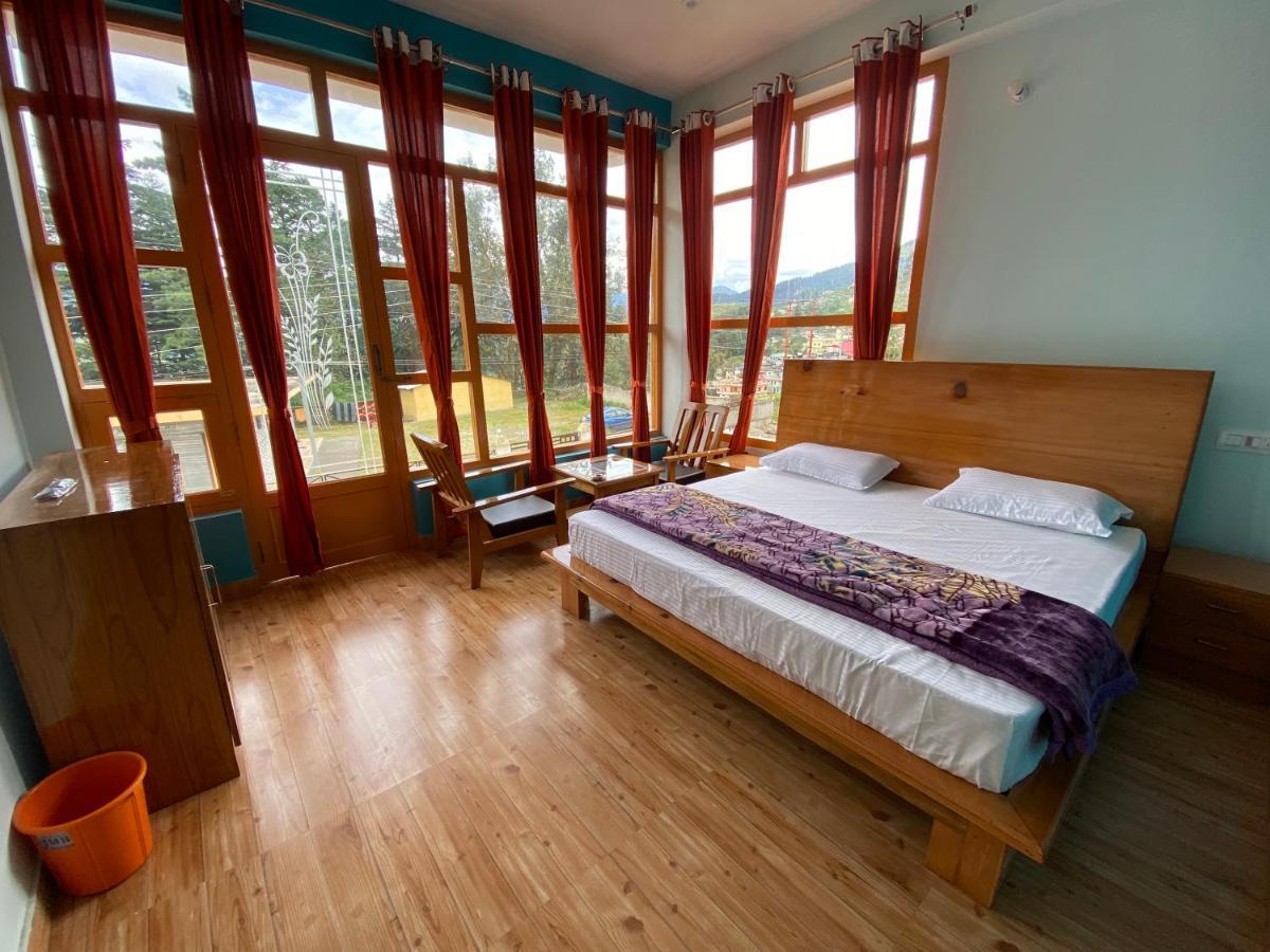Hotel Mansarovar Inn Munsyari Esterno foto